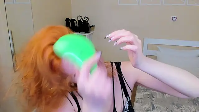 FoxySophia online show from February 19, 9:11 pm