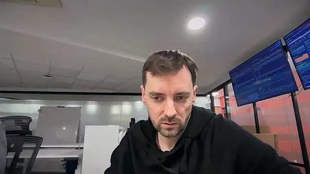 Snapshot of Sunning2 chatting on February 16, 2:57 pm Sunning2 online show from February 16, 2:57 pm