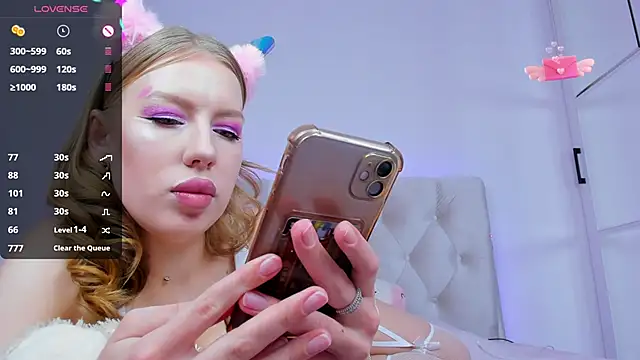 YourWildDestiny online show from December 4, 2:31 am