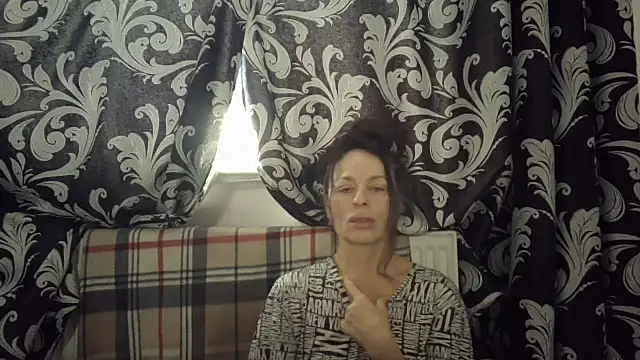 LindaStarS online show from January 6, 7:34 am