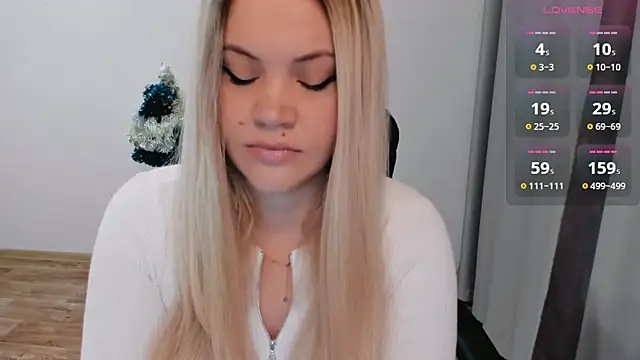 AllAboutLoveXx online show from December 31, 8:04 am