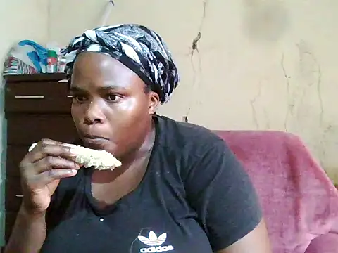 sexybigboobz online show from January 16, 7:23 am