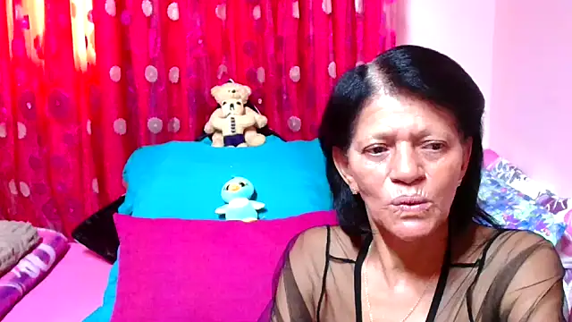 SLUTTYROXY online show from September 16, 6:47 am