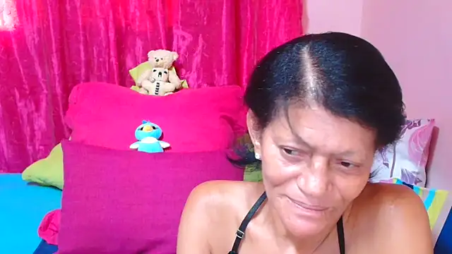 SLUTTYROXY online show from February 5, 6:18 am