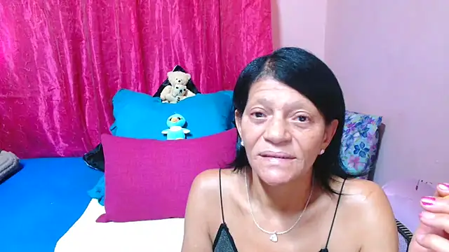 SLUTTYROXY online show from February 10, 4:49 am