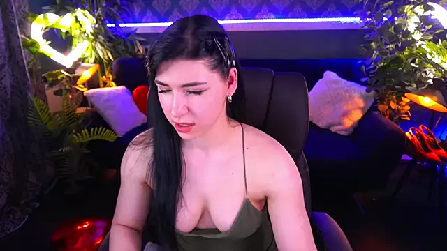 EmilyCandyy online show from March 14, 9:57 am