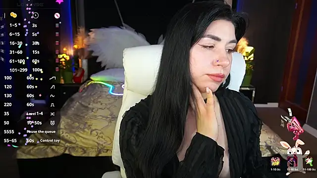 EmilyCandyy online show from April 17, 6:05 am