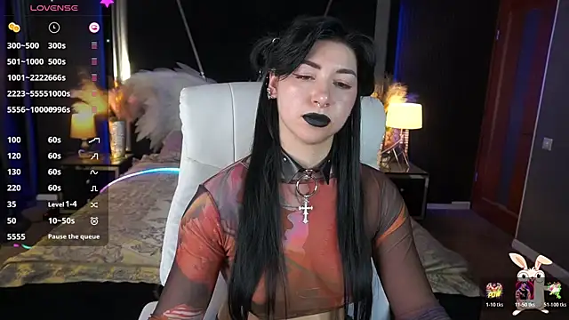 Snapshot of EmilyCandyy chatting on June 25, 6:18 am EmilyCandyy online show from June 25, 6:18 am