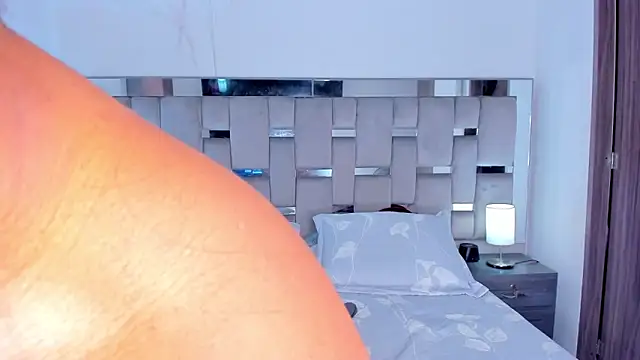 Cammiila online show from December 21, 3:52 pm