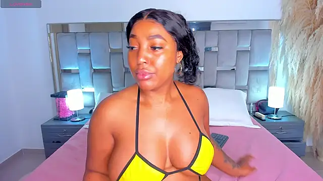 Cammiila online show from June 2, 5:04 pm