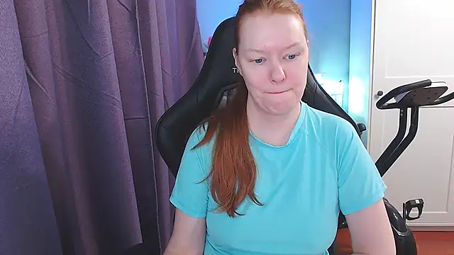 Lady Inari online show from November 8, 3:45 pm