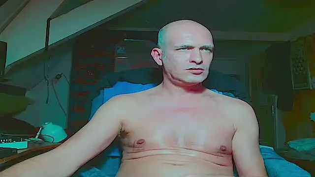maxhard77 online show from November 15, 10:59 pm