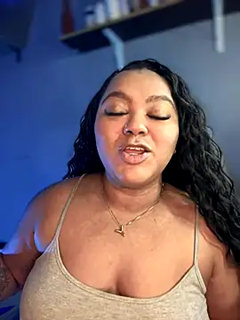 yanza2002 online show from December 1, 8:31 pm