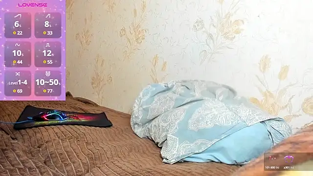 MilaniaCute online show from January 24, 1:13 am