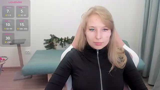 Snapshot of Jessy_Ginger chatting on December 21, 2:58 pm Jessy Ginger online show from December 21, 2:58 pm