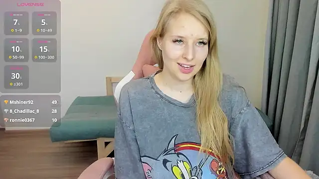 Snapshot of Jessy_Ginger chatting on March 9, 3:38 pm Jessy Ginger online show from March 9, 3:38 pm