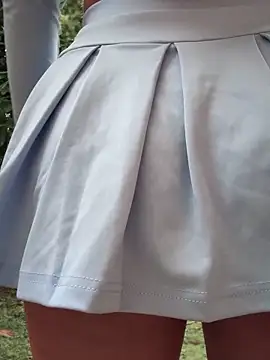 LINDA PATTY94 online show from October 6, 9:45 pm