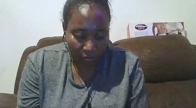 ebonytitts4u online show from March 12, 10:17 pm