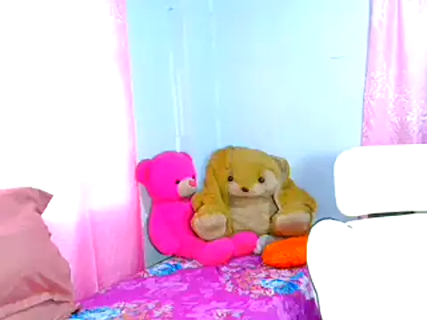 Snapshot of Hershey10 chatting on November 21, 11:14 pm Hershey10 online show from November 21, 11:14 pm