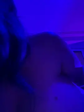 pinkbow online show from March 14, 5:57 pm