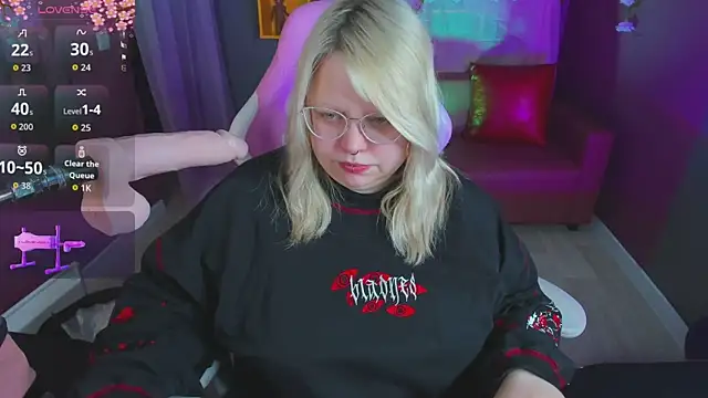 Yoki Shizuko online show from March 15, 6:30 am