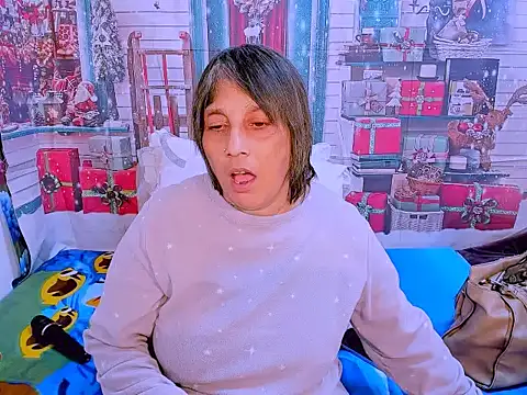 indianroxy online show from December 3, 4:38 pm