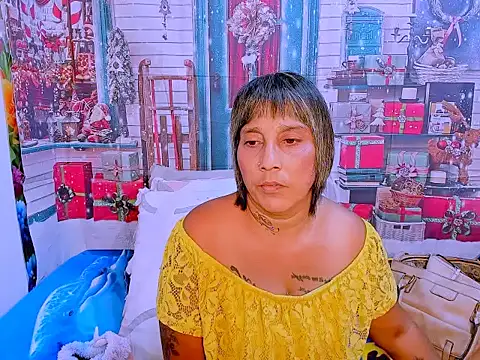 indianroxy online show from December 5, 4:47 pm