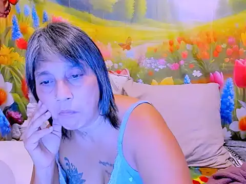 indianroxy online show from April 11, 11:09 pm