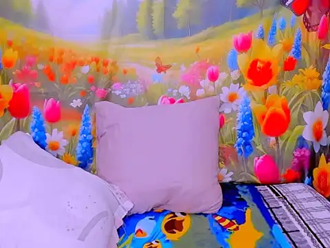 indianroxy online show from April 13, 4:01 pm