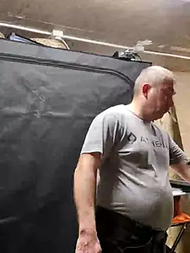 IronedTitan online show from December 4, 12:19 am