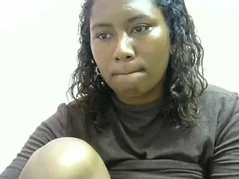 cutybigass online show from February 19, 4:55 pm