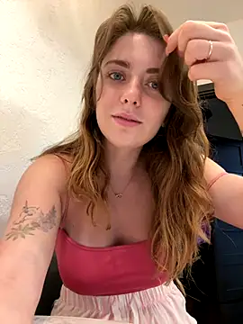 MariiD online show from December 4, 7:06 am