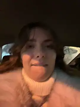 MariiD online show from December 15, 2:27 pm