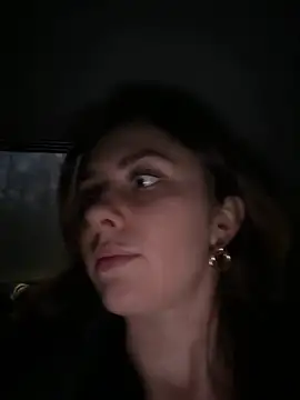 MariiD online show from December 24, 1:28 pm