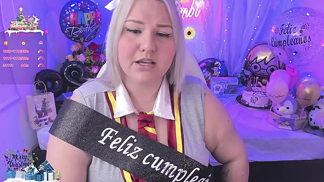 sweetbambi23 online show from December 21, 3:36 am