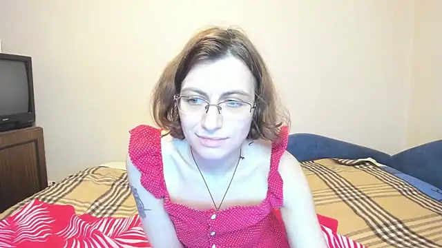 Snapshot of MarilynDream chatting on December 28, 5:35 pm MarilynDream online show from December 28, 5:35 pm