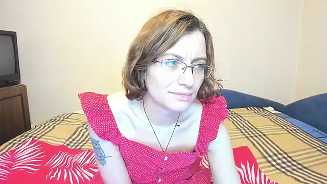 Snapshot of MarilynDream chatting on December 28, 9:30 pm MarilynDream online show from December 28, 9:30 pm