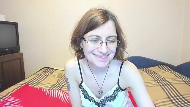 Snapshot of MarilynDream chatting on January 6, 12:27 am MarilynDream online show from January 6, 12:27 am