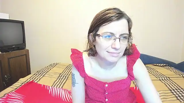 Snapshot of MarilynDream chatting on January 17, 1:04 am MarilynDream online show from January 17, 1:04 am