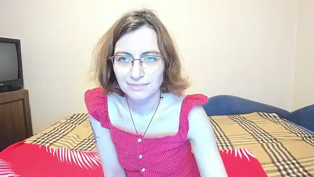 Snapshot of MarilynDream chatting on February 1, 3:18 pm MarilynDream online show from February 1, 3:18 pm