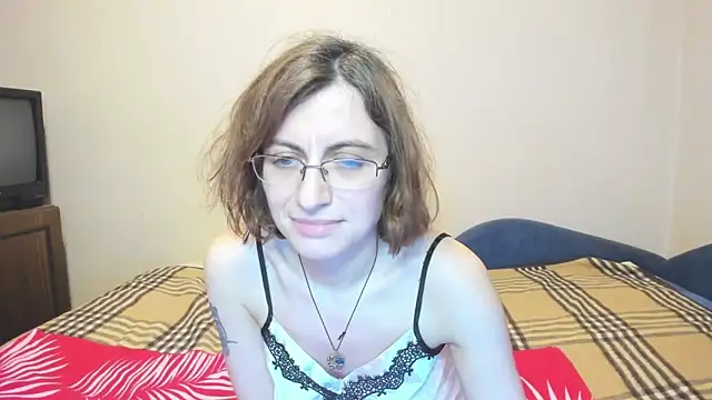 Snapshot of MarilynDream chatting on February 7, 7:06 pm MarilynDream online show from February 7, 7:06 pm