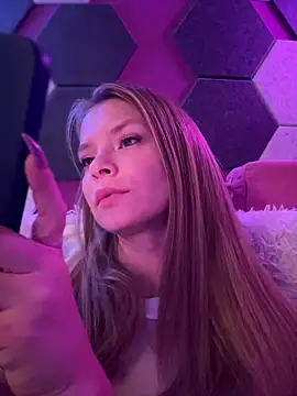 AnastasiaAniess online show from November 7, 9:04 pm