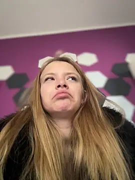 AnastasiaAniess online show from March 7, 7:49 am