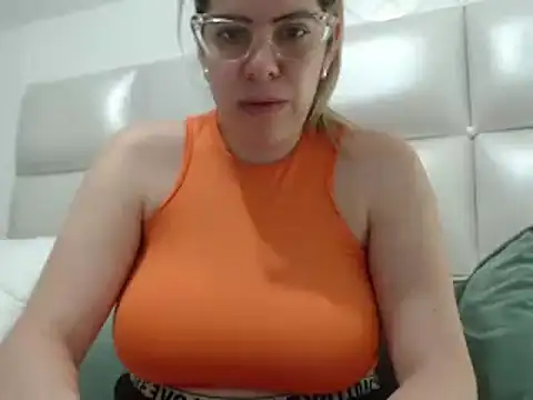 ashlymoon online show from March 12, 1:03 am