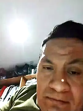 gusaven online show from March 18, 9:42 am