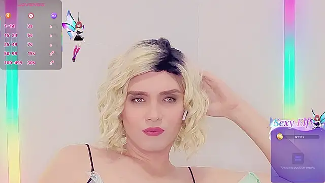 Snapshot of Zagadka55555 chatting on February 4, 5:02 am Zagadka55555 online show from February 4, 5:02 am