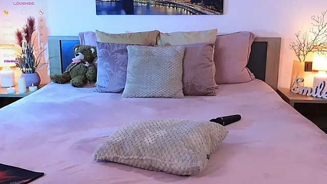 Leila  Sweet online show from February 1, 11:32 am