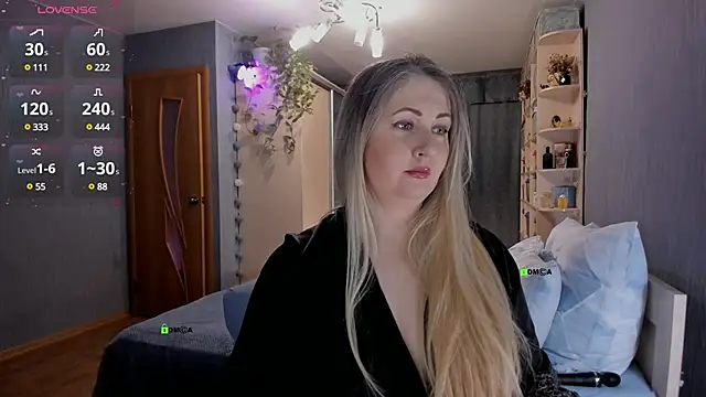 Snapshot of SweetLanna chatting on January 2, 7:29 pm SweetLanna online show from January 2, 7:29 pm