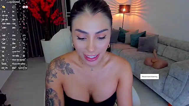 Sarah Stone  online show from February 25, 11:22 pm