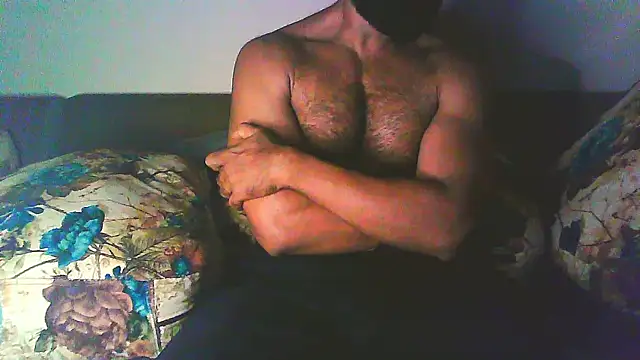 Snapshot of Vbestshow chatting on November 18, 11:37 pm Vbestshow online show from November 18, 11:37 pm